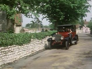 Why Didn’t They Ask Evans? Article Photo - On the trail of Evans, Francesca Annis and James Warwick return to Marchbolt…