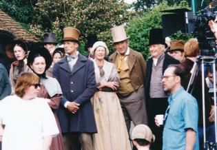 Oliver Twist Article Photo - 