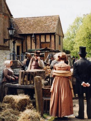 Oliver Twist Article Photo - 
