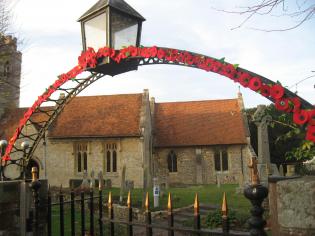 Poppy Craft Arch Article Photo - 